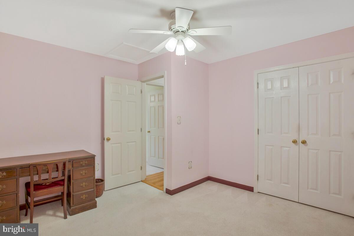 THE MEADOWS - Residential