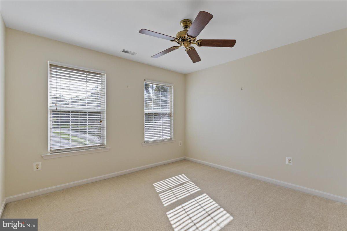 HICKORY WOODS - Residential