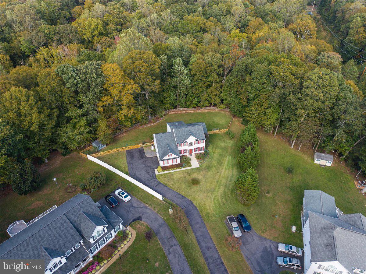 HICKORY WOODS - Residential