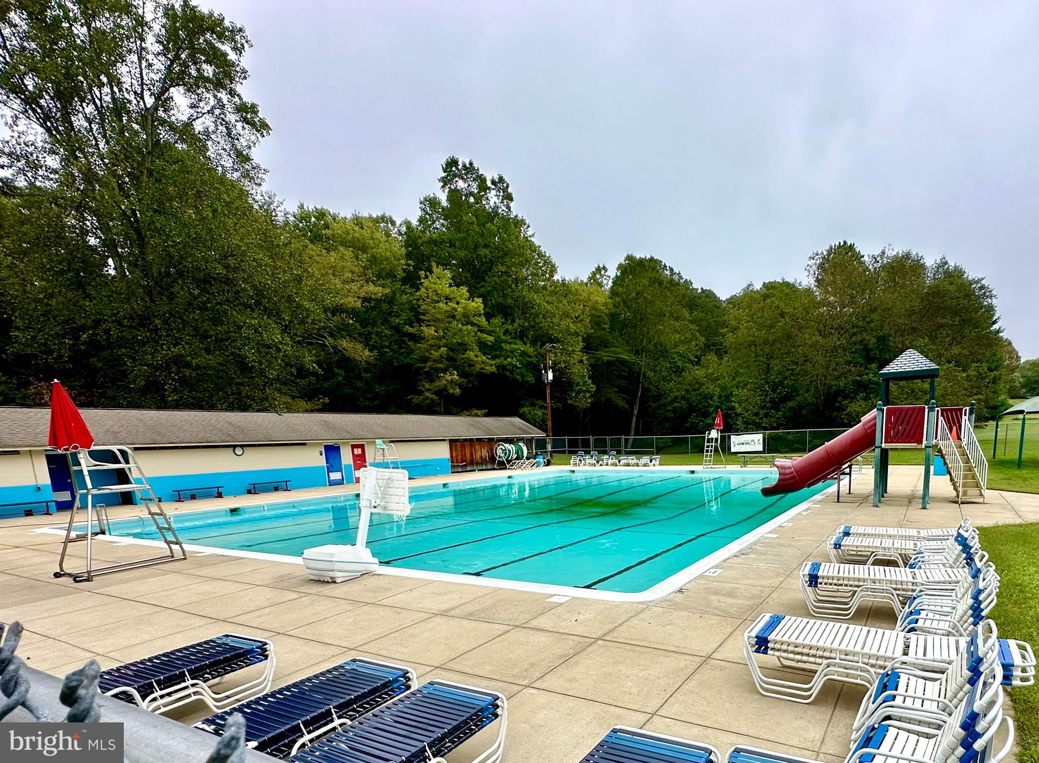 HICKORY WOODS - Residential