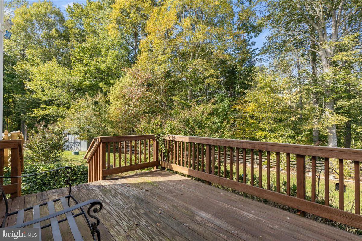 HICKORY WOODS - Residential