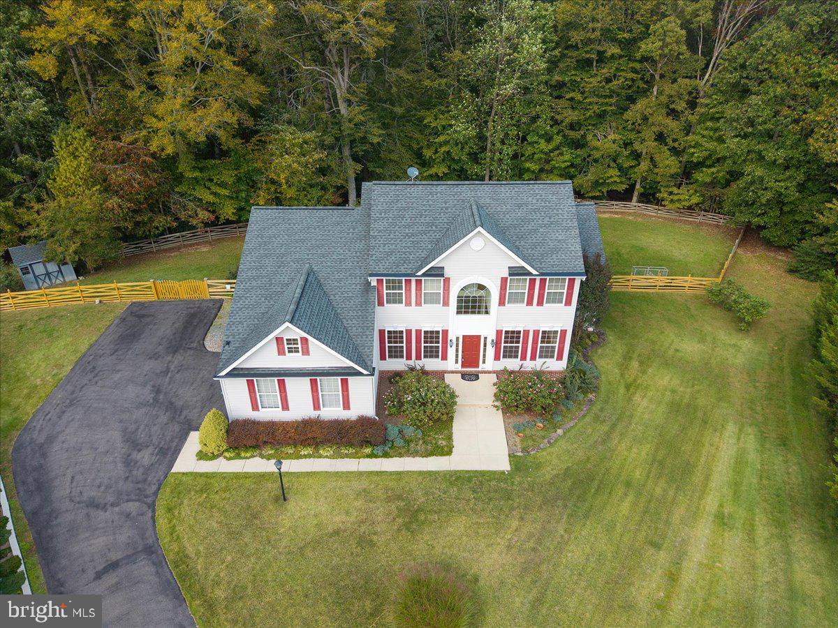 HICKORY WOODS - Residential