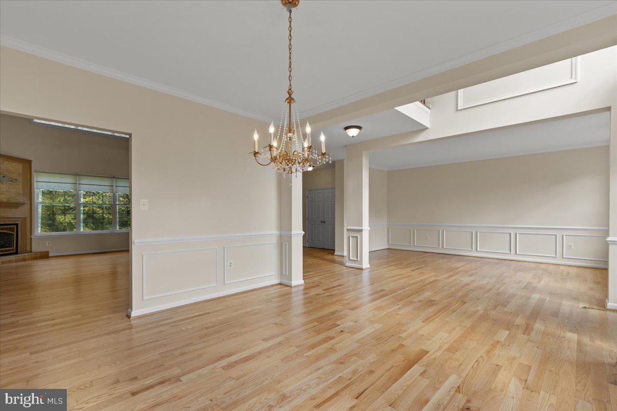 HICKORY WOODS - Residential