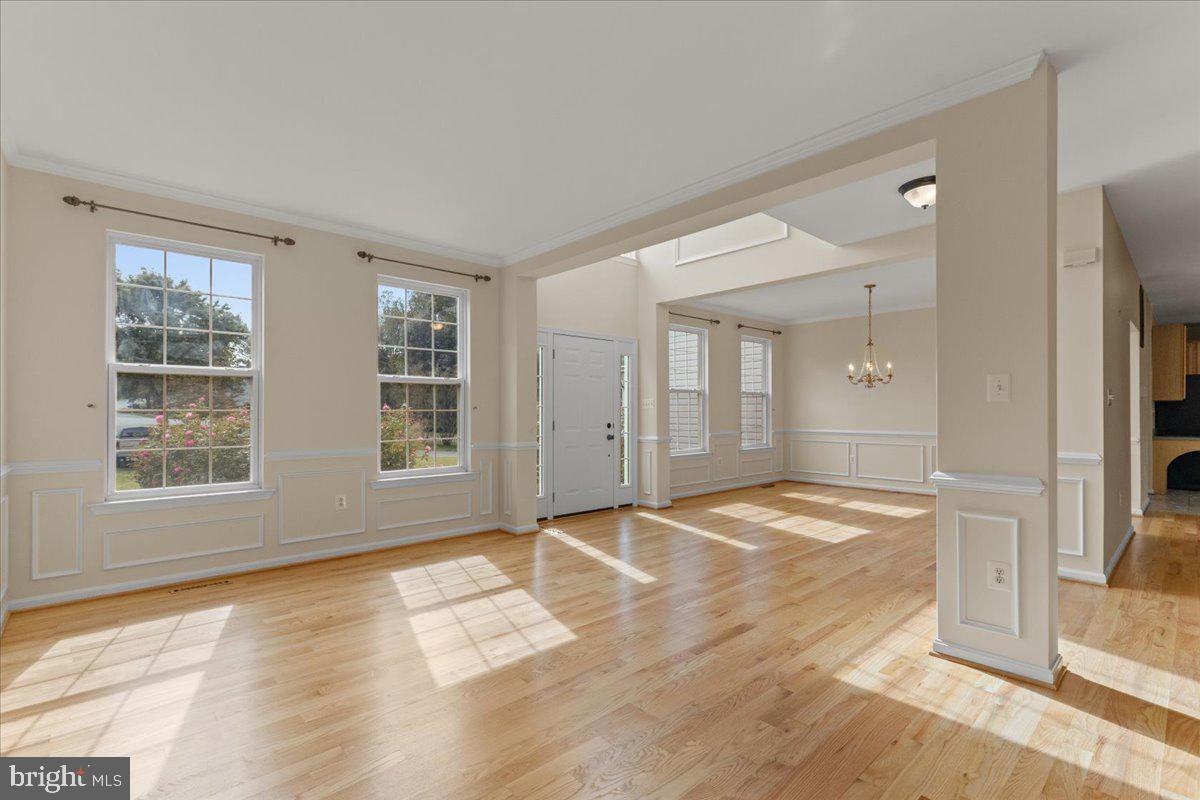 HICKORY WOODS - Residential