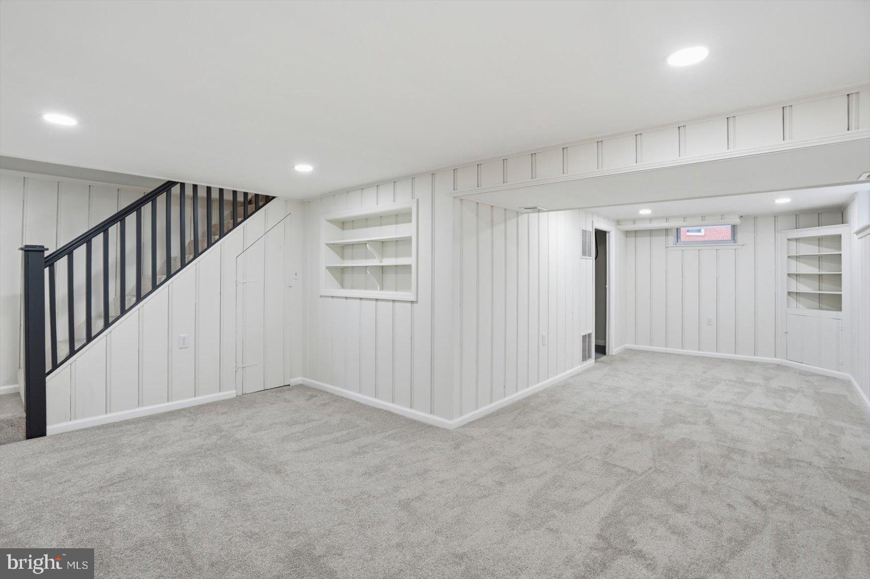 PERRING LOCH - Residential