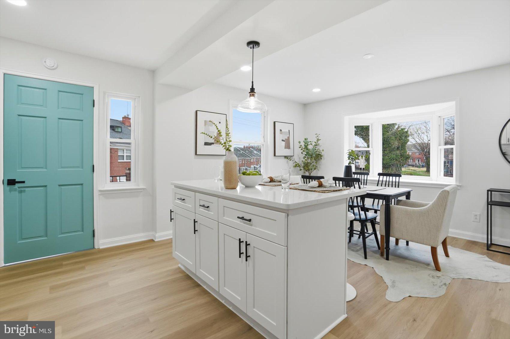 PERRING LOCH - Residential