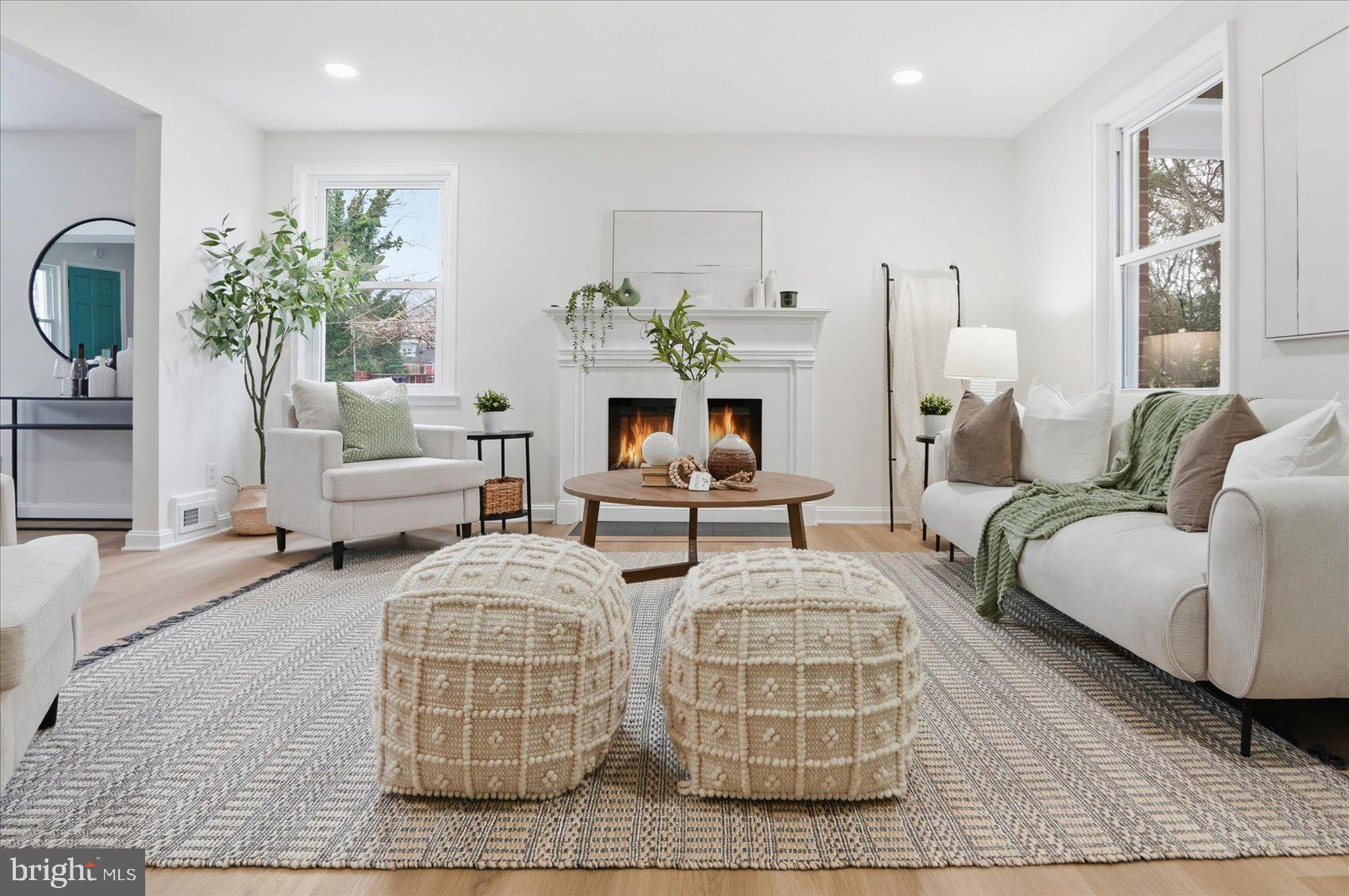 PERRING LOCH - Residential