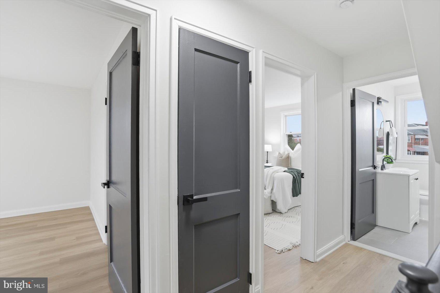 PERRING LOCH - Residential