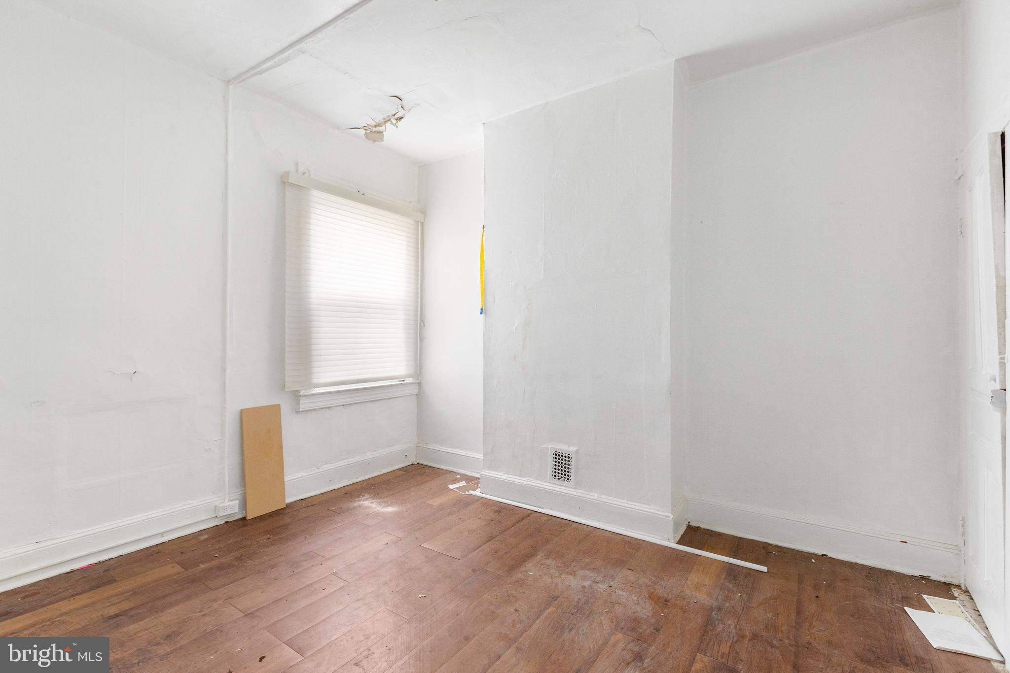 MIDTOWN EDMONDSON - Residential