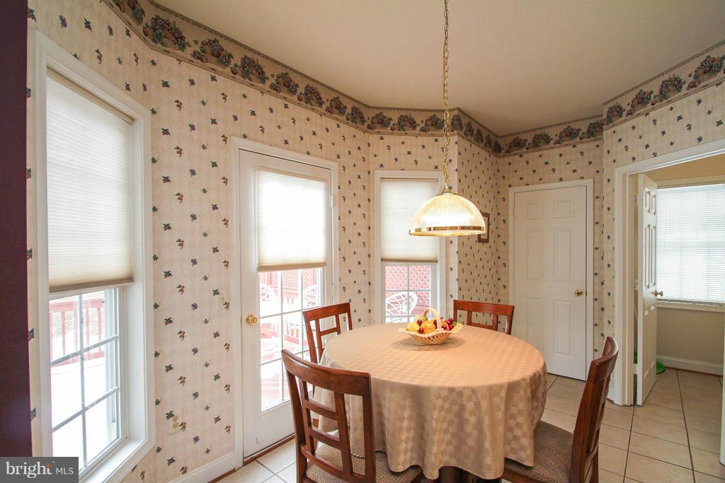 STAFFORD LAKES VILLAGE - Residential