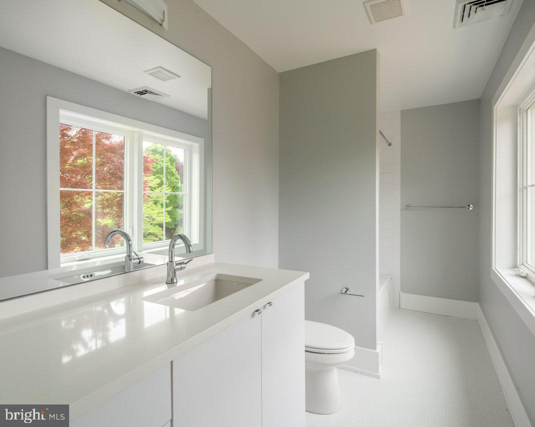 NARBERTH - Residential