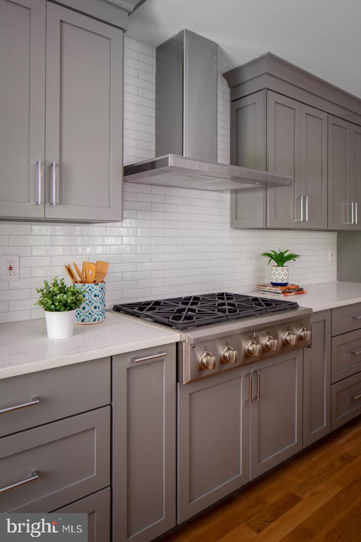 NARBERTH - Residential