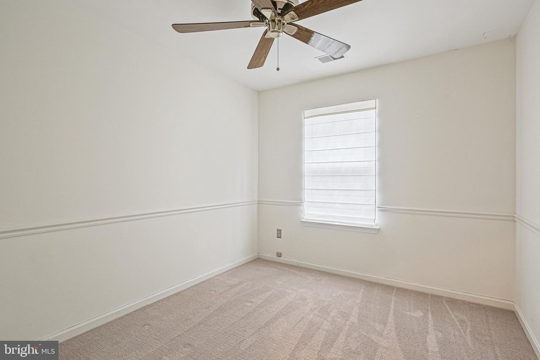 HALLOWELL - Residential Lease