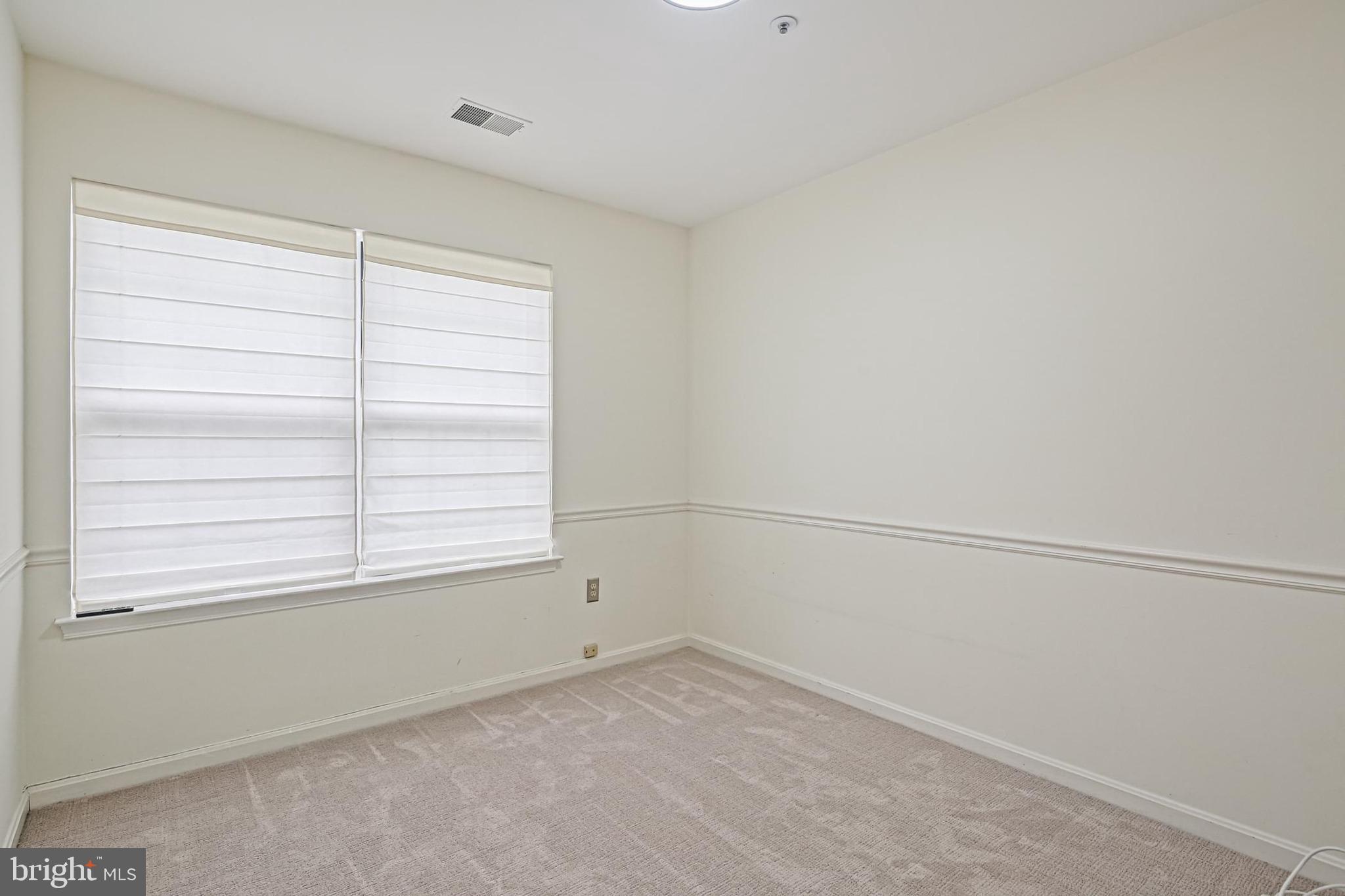 HALLOWELL - Residential Lease