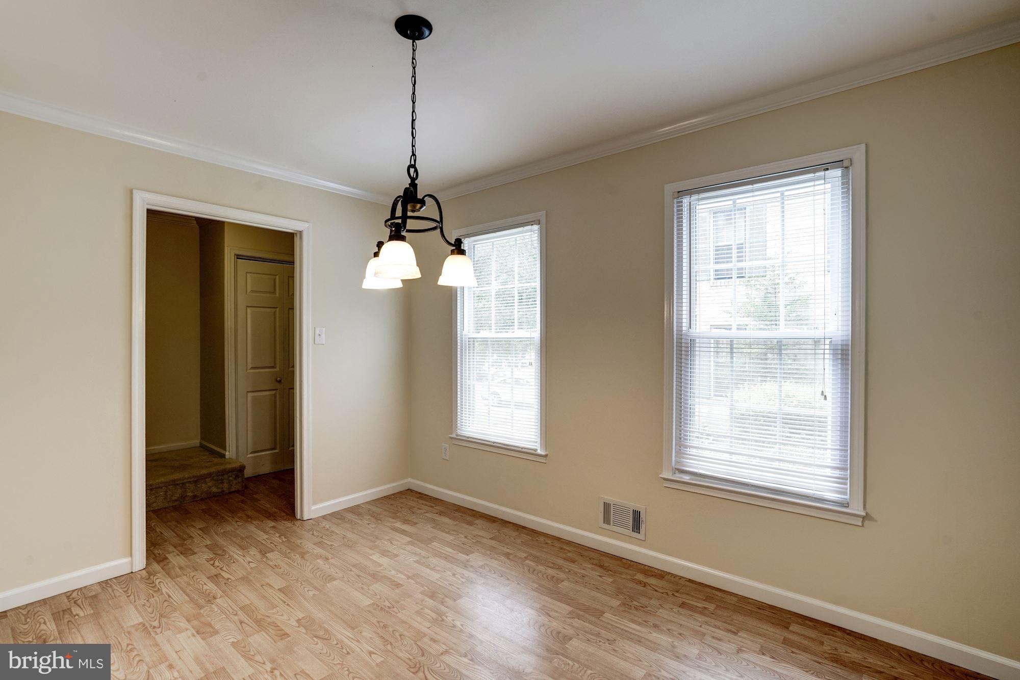 DEEPWOOD - Residential Lease