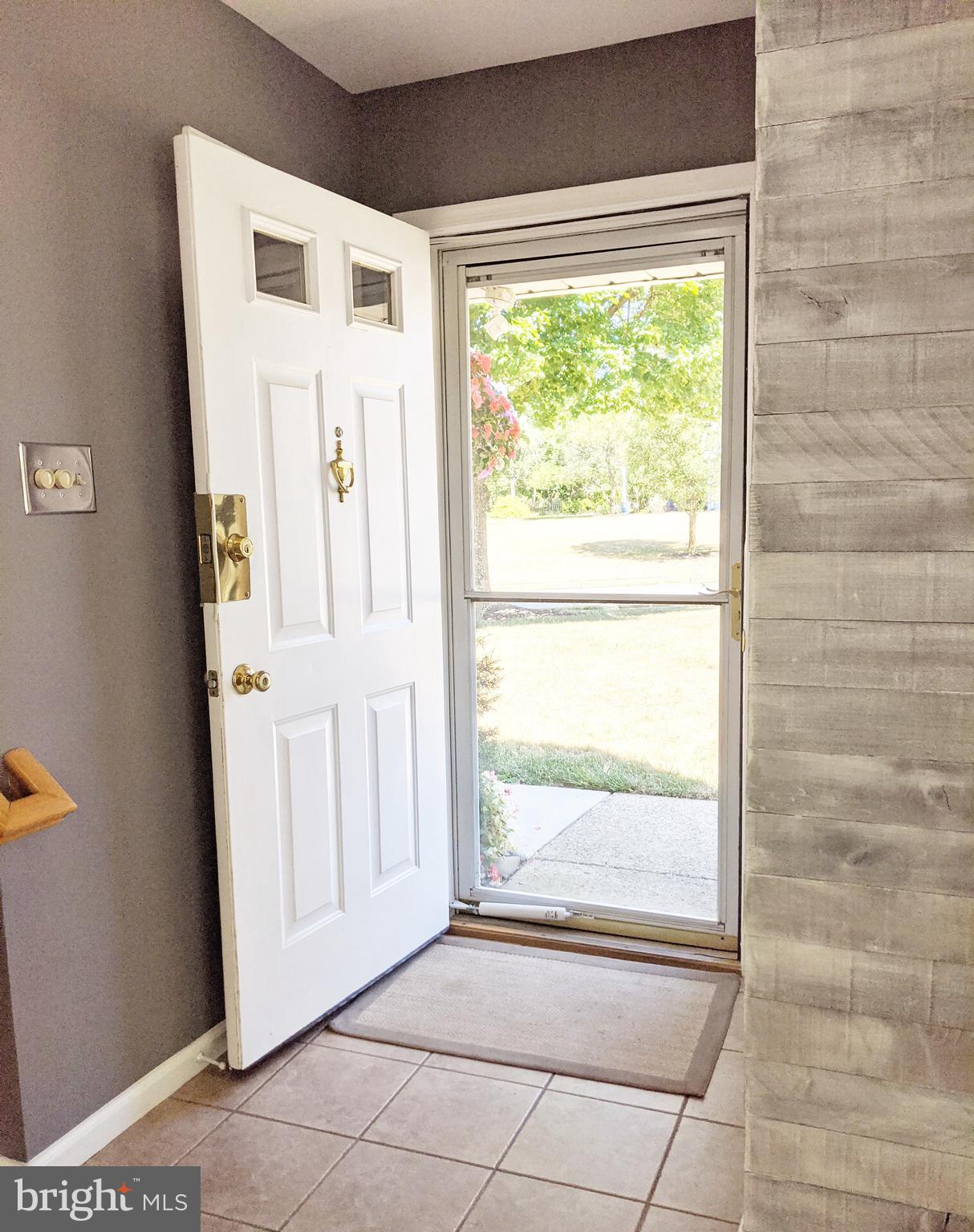74 AVON LANE 7D