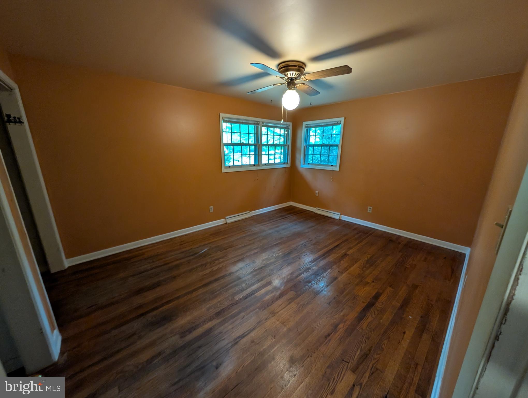 TOWN CREEK - Residential