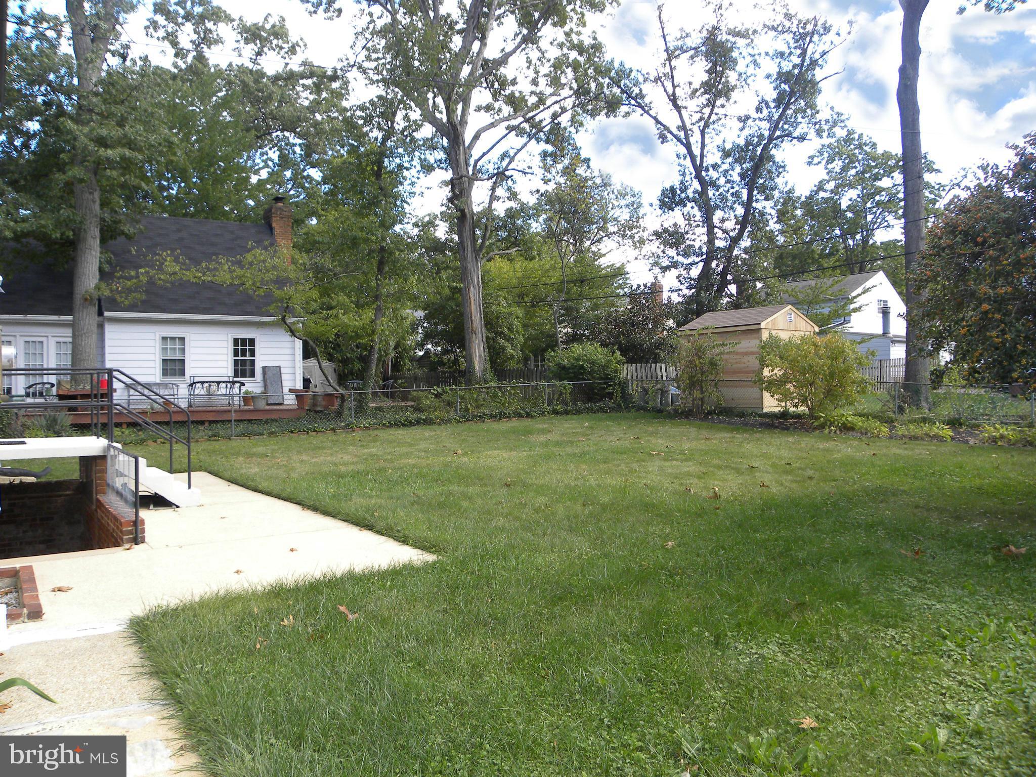 BEVERLEY HILLS - Residential Lease