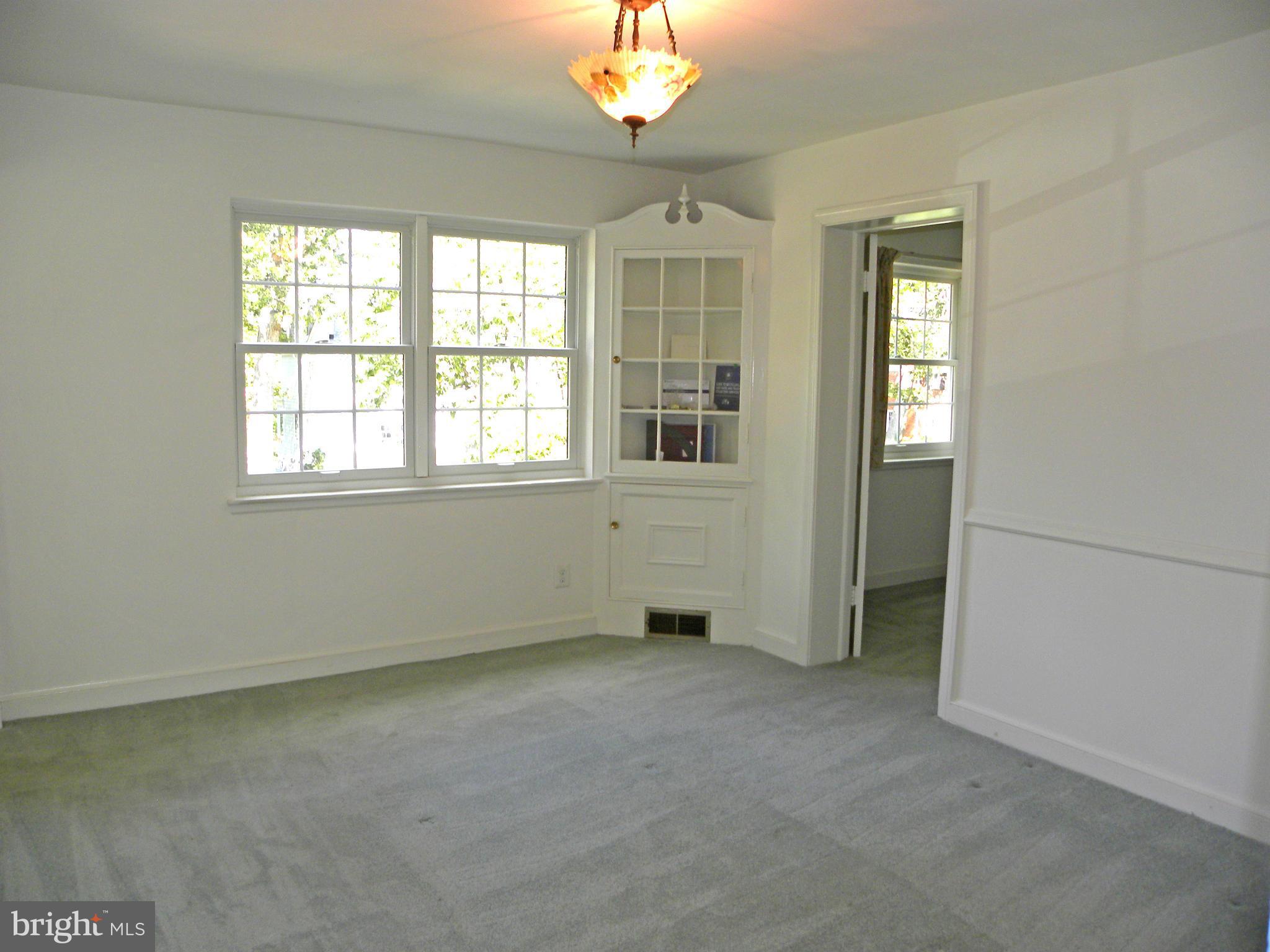 BEVERLEY HILLS - Residential Lease