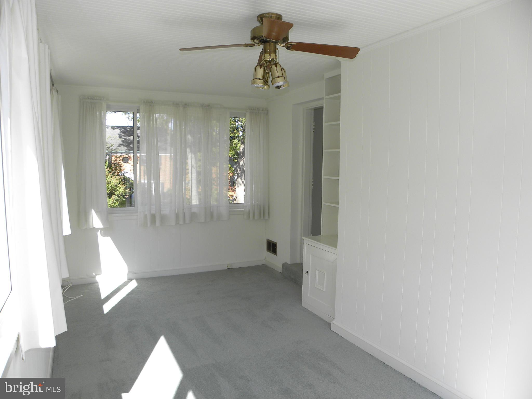 BEVERLEY HILLS - Residential Lease