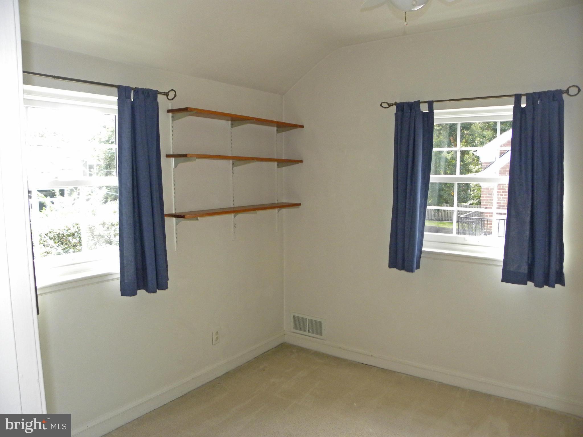 BEVERLEY HILLS - Residential Lease