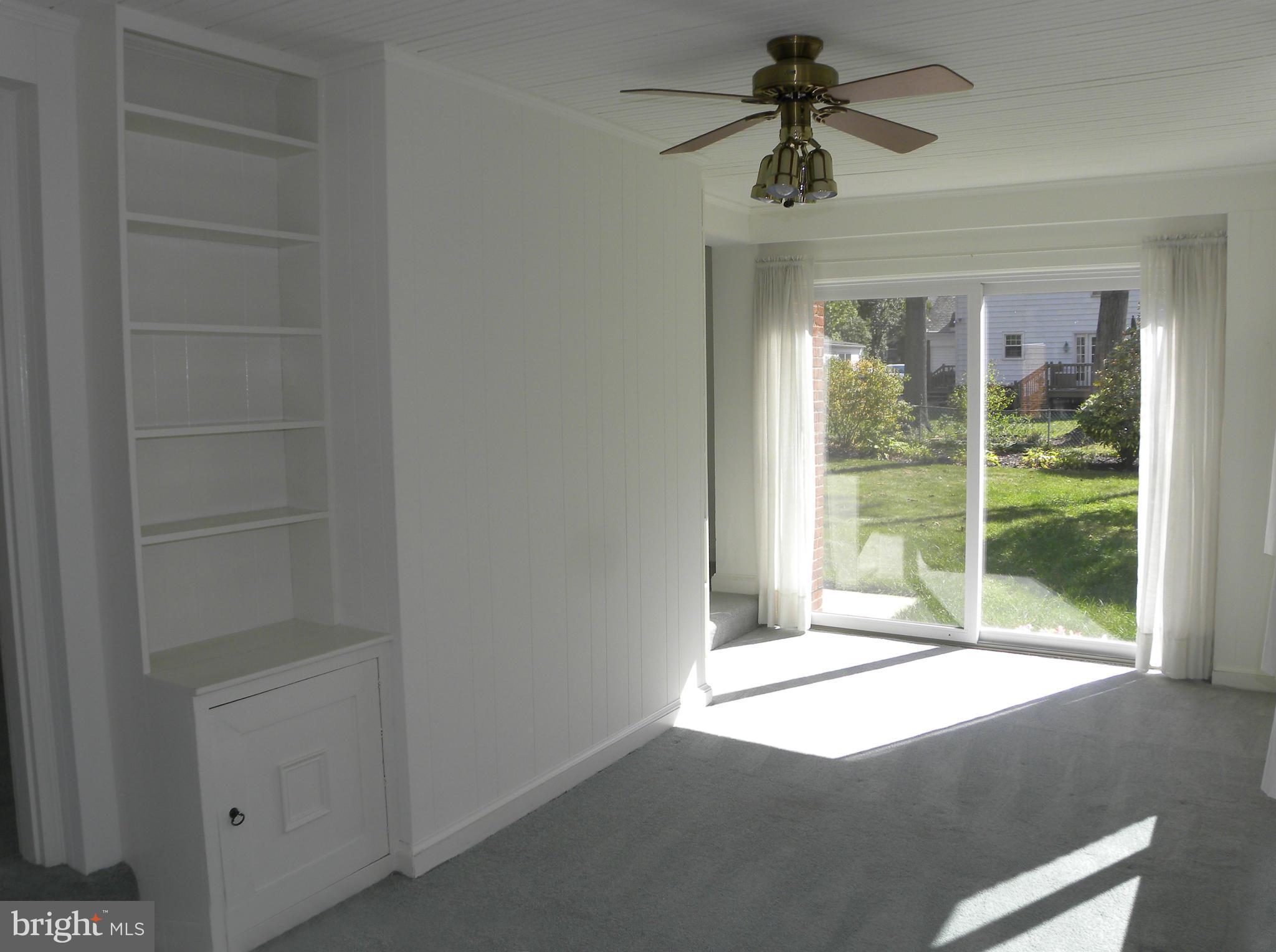 BEVERLEY HILLS - Residential Lease