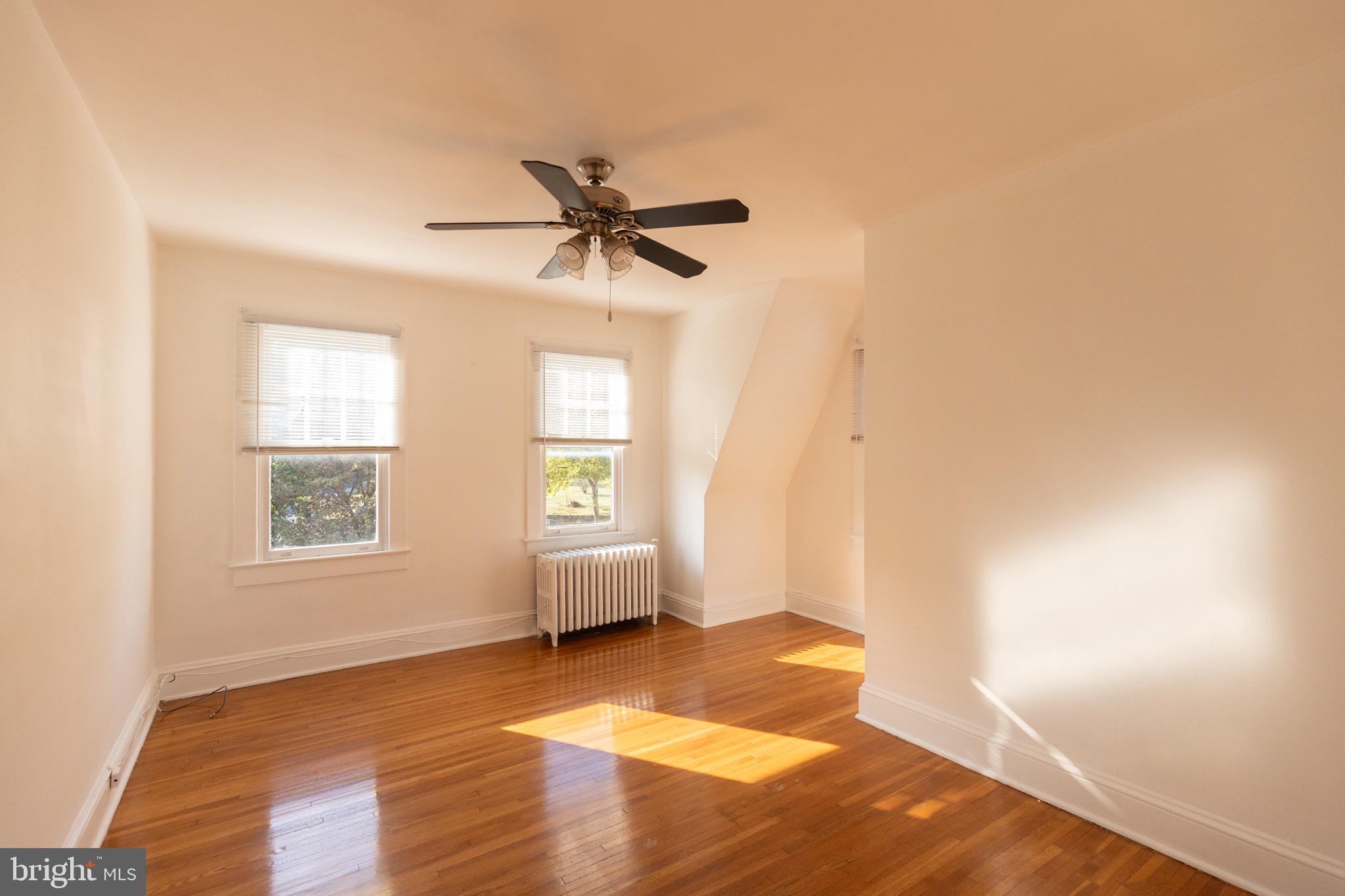 HENRY LAND - Residential