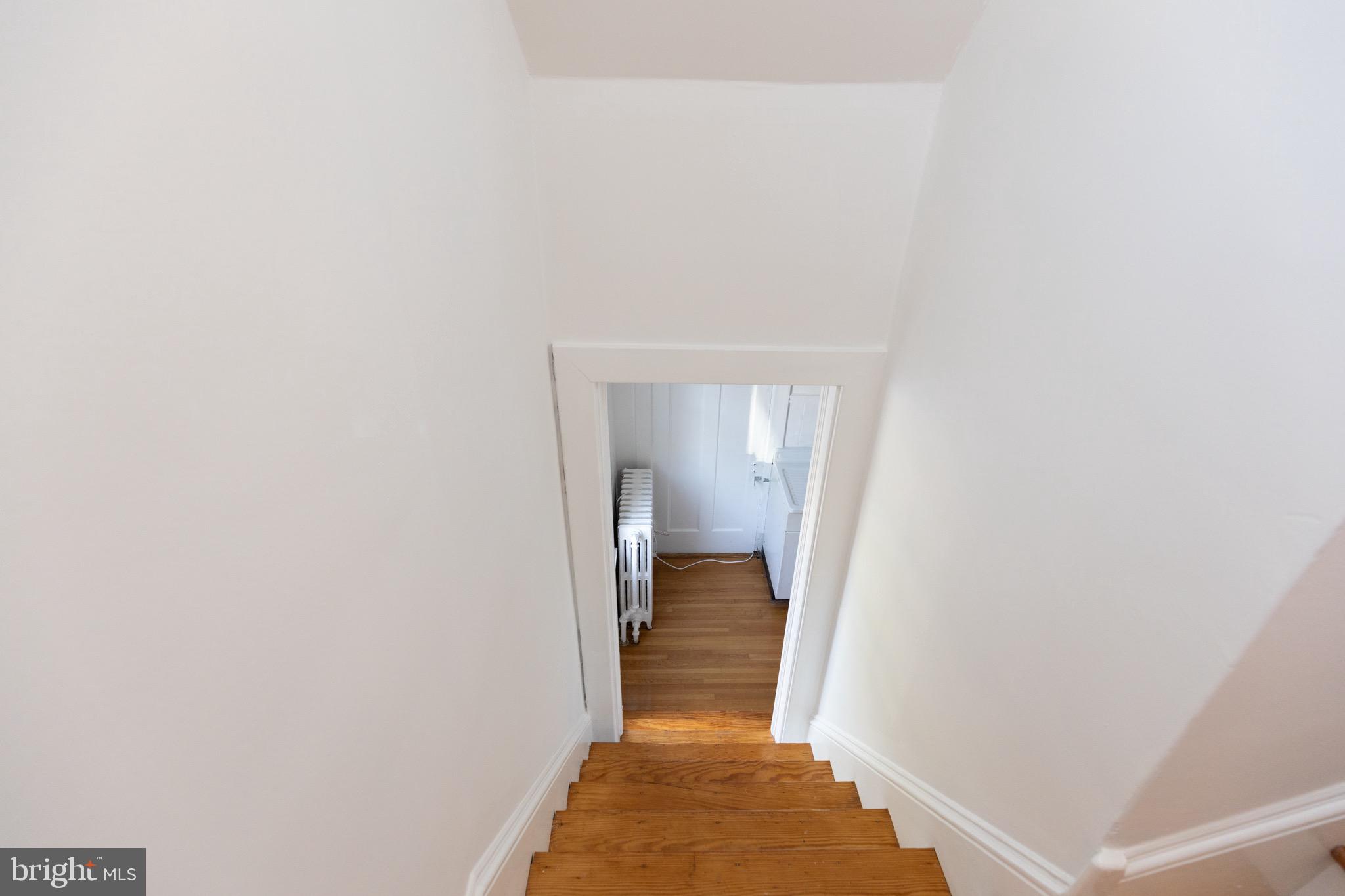 HENRY LAND - Residential