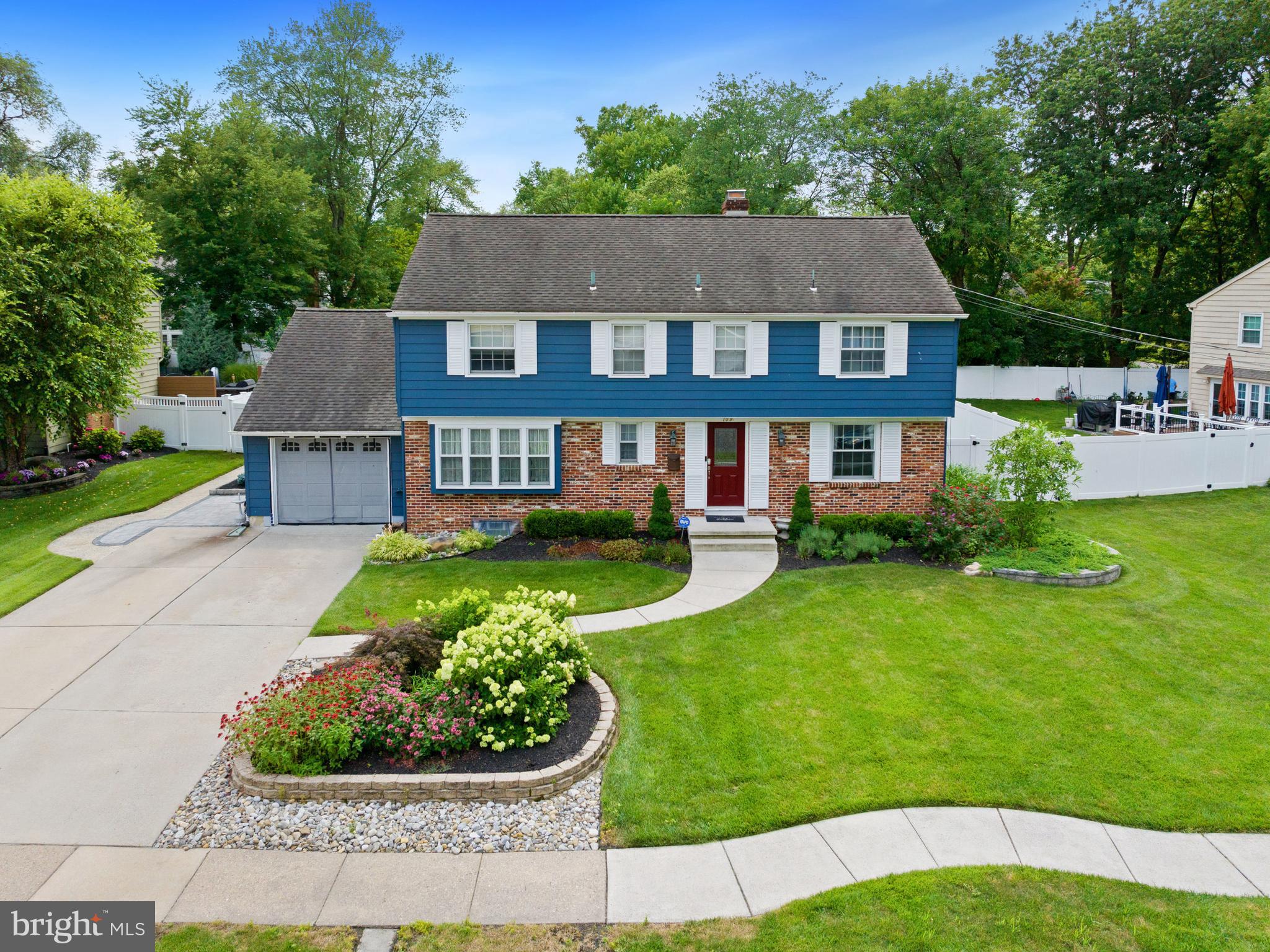 109 PEARL CROFT ROAD