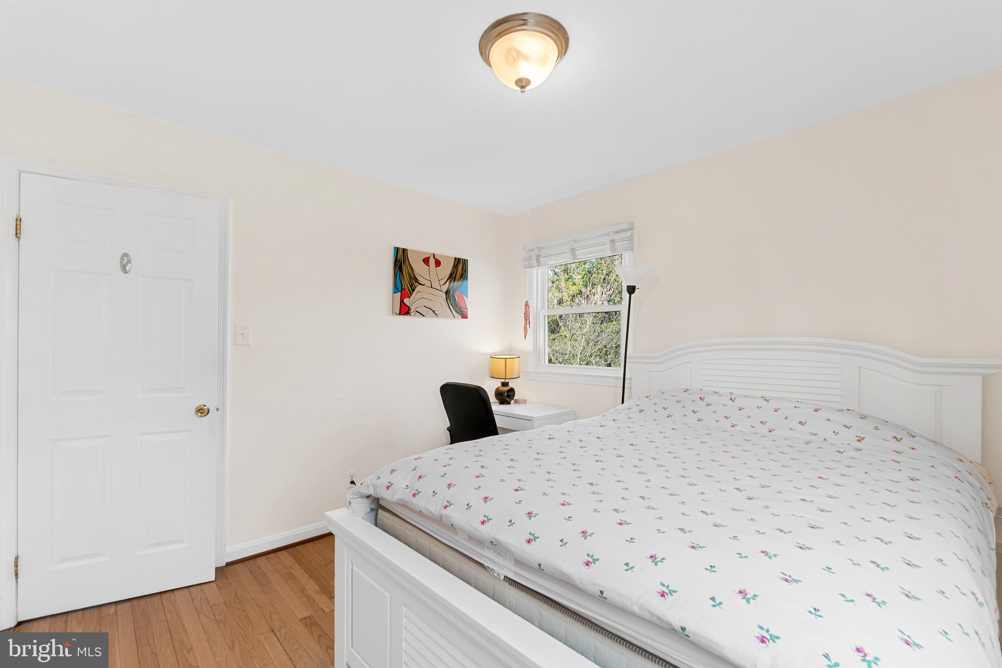 GREENWICH FOREST - Residential