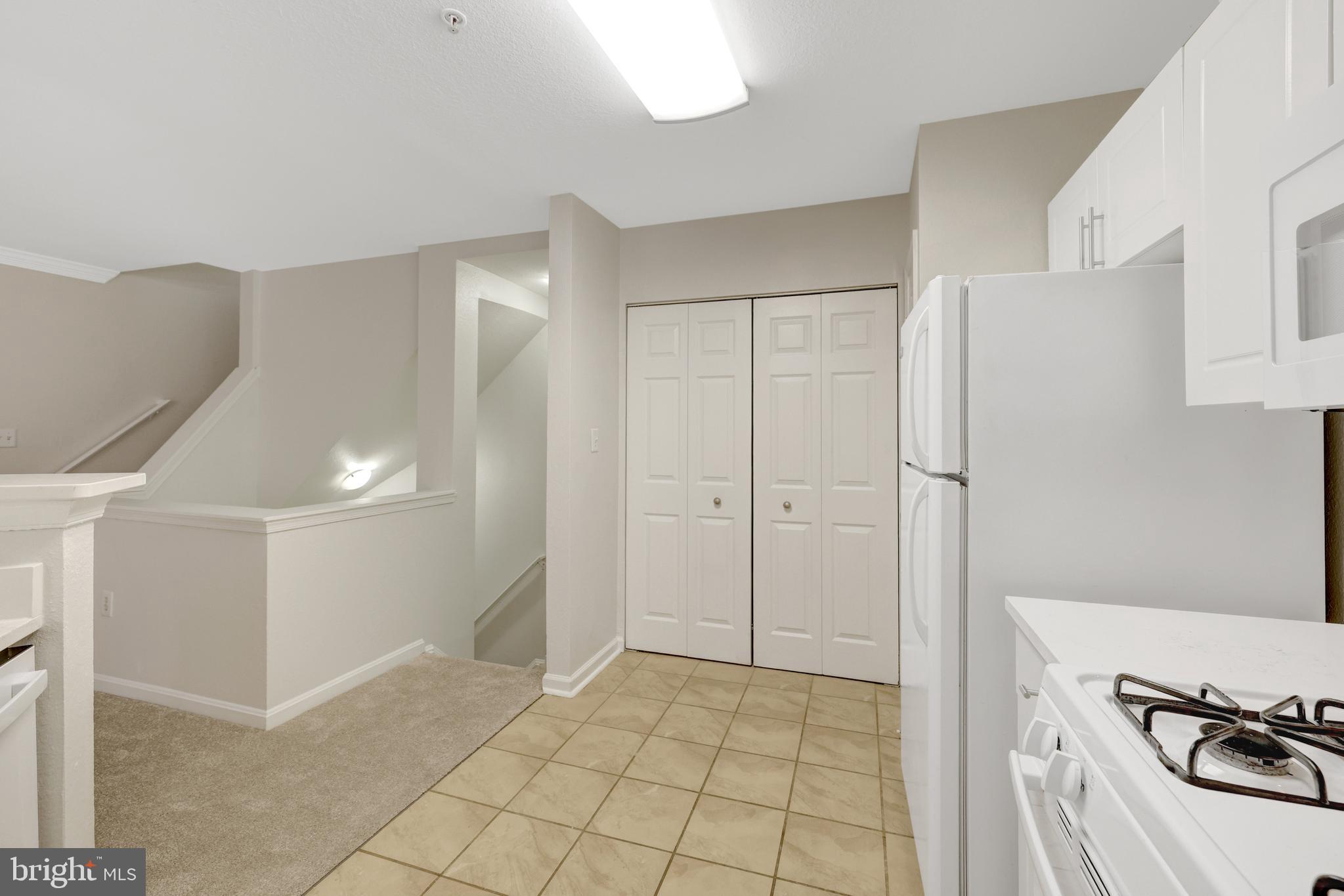 GATES OF FAIR LAKES - Residential