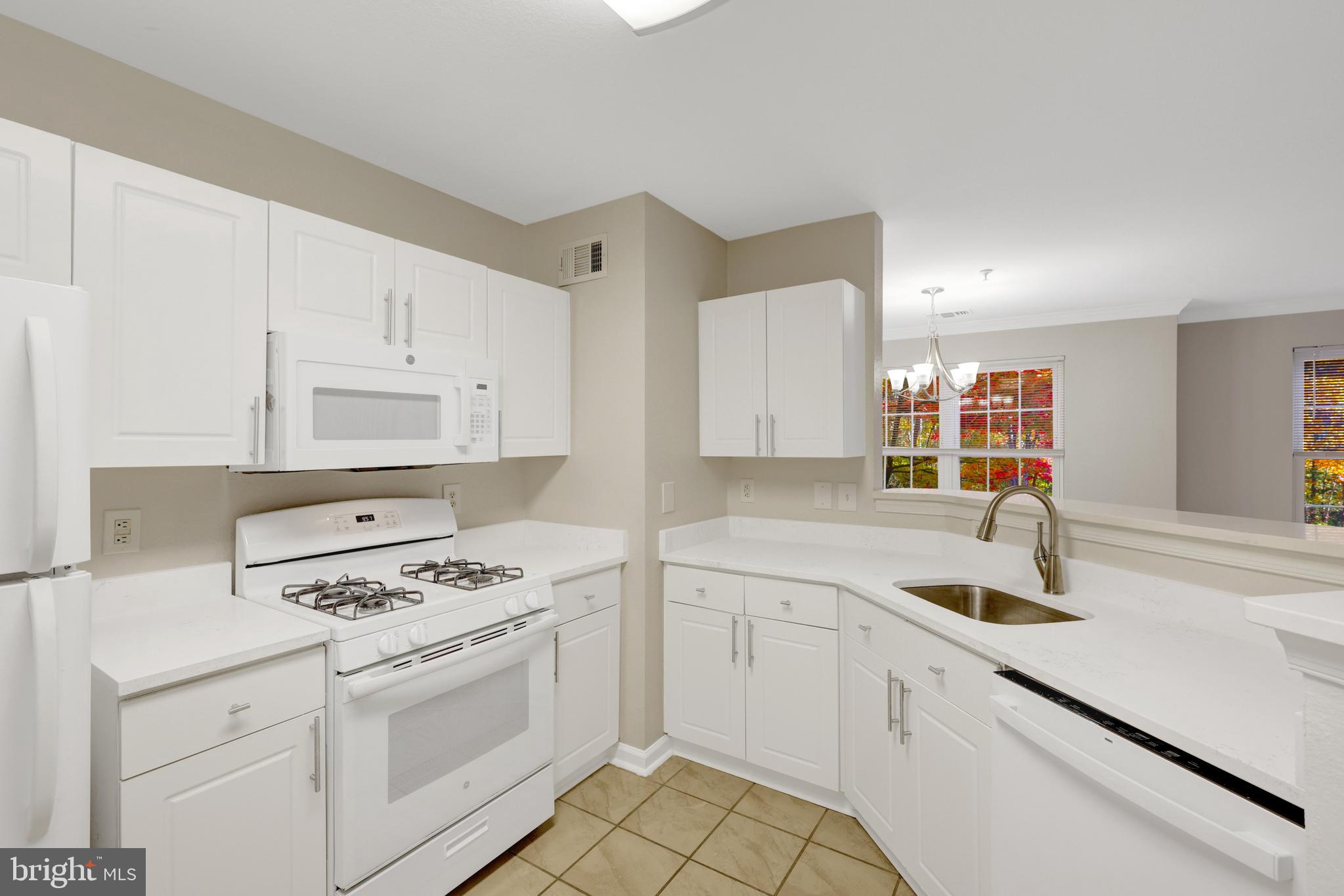 GATES OF FAIR LAKES - Residential