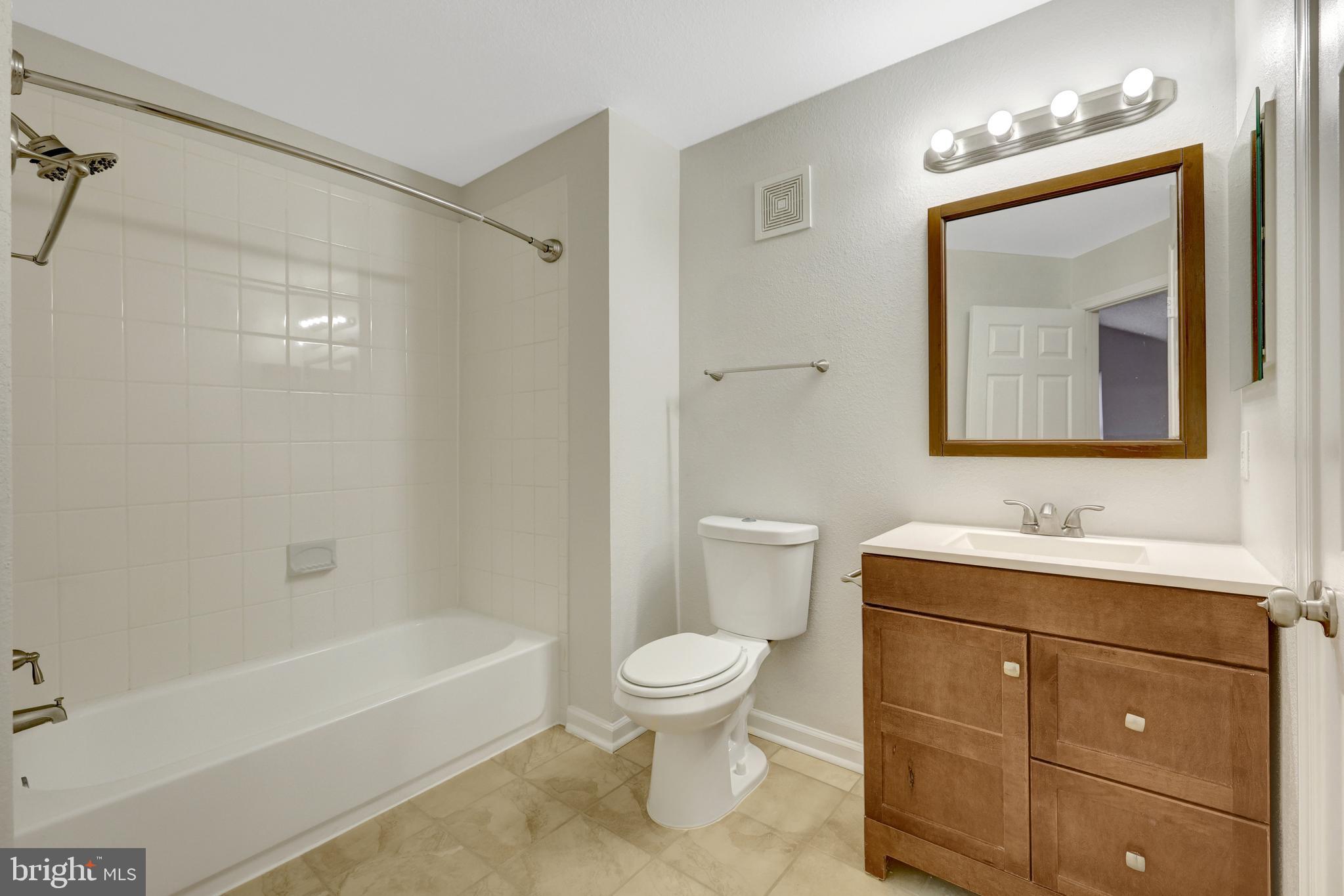 GATES OF FAIR LAKES - Residential