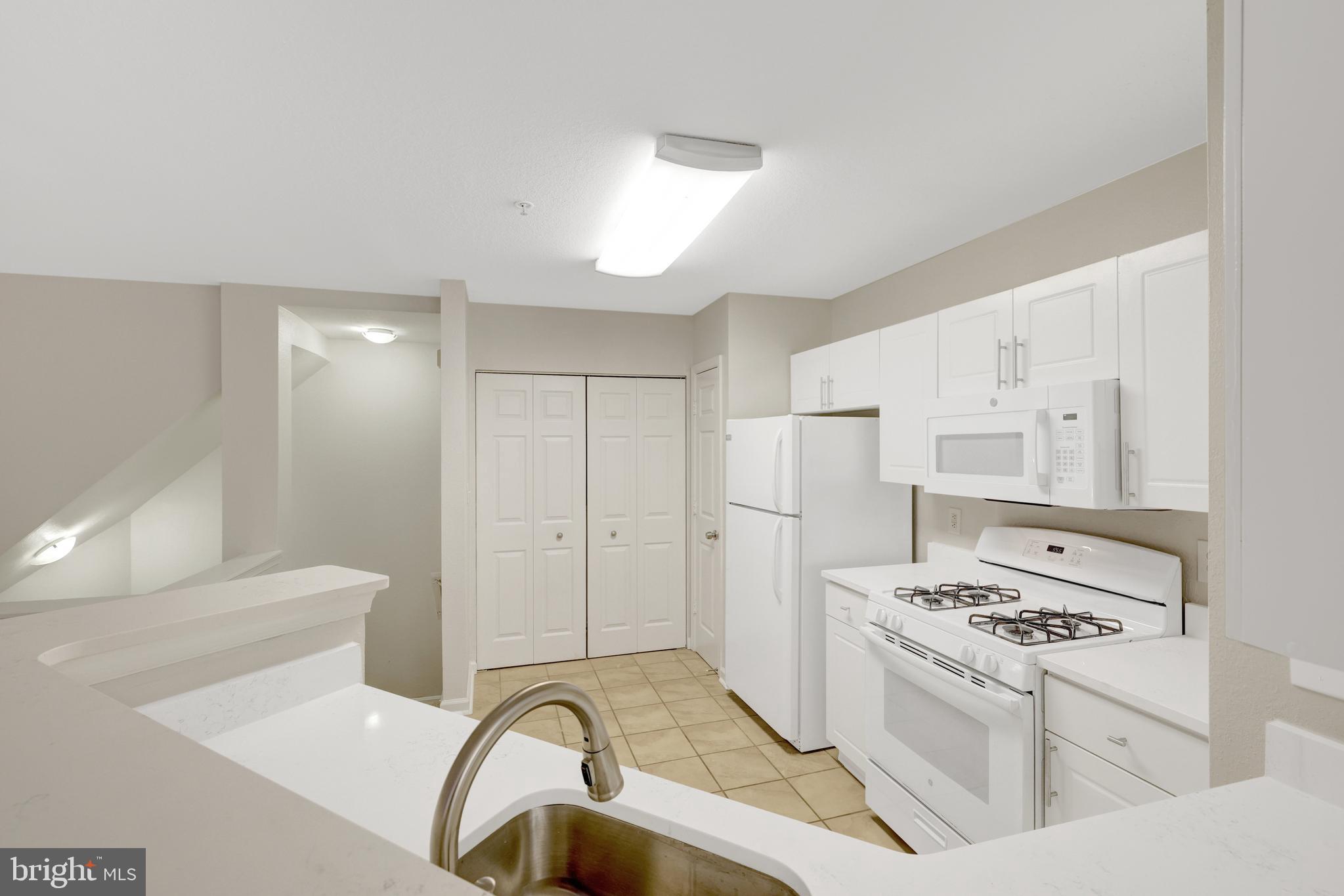 GATES OF FAIR LAKES - Residential