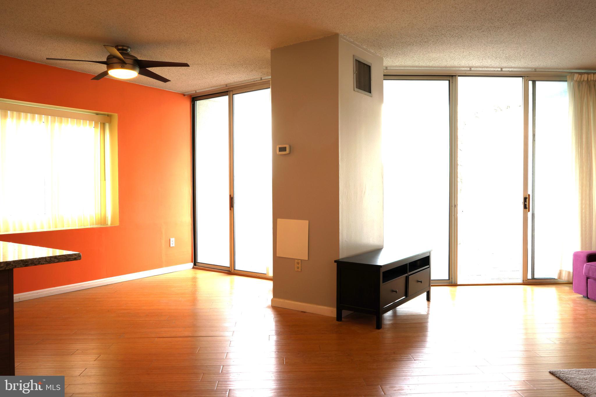 RIVERS EDGE - Residential