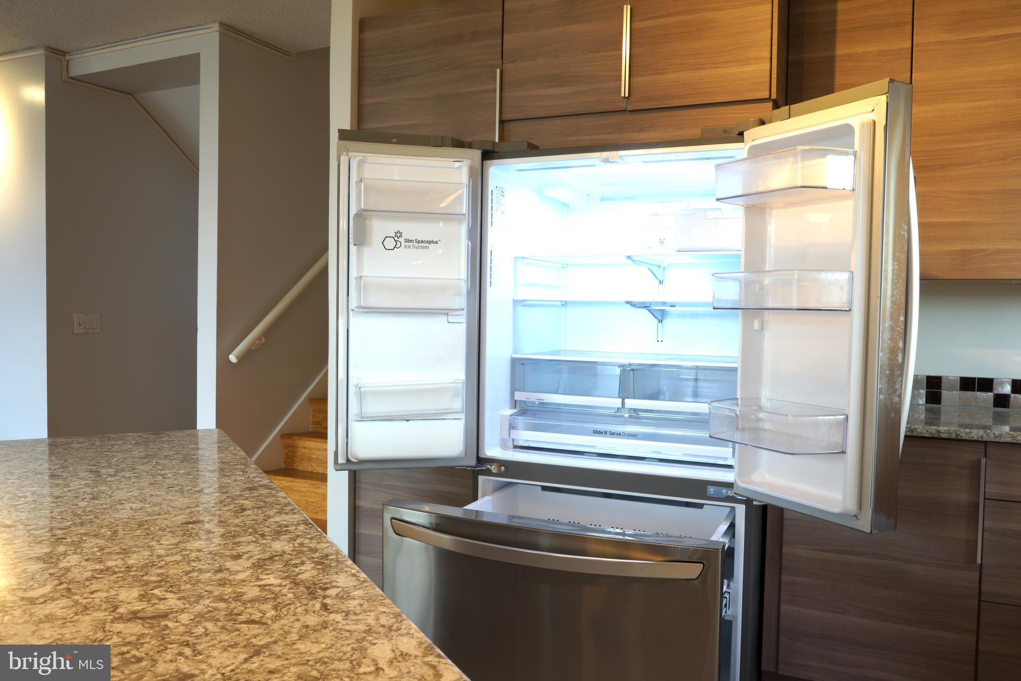 RIVERS EDGE - Residential