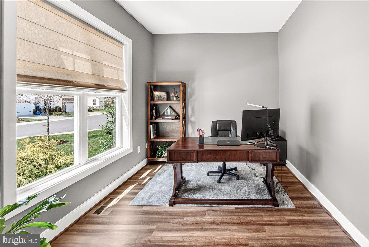 TWO RIVERS - Residential