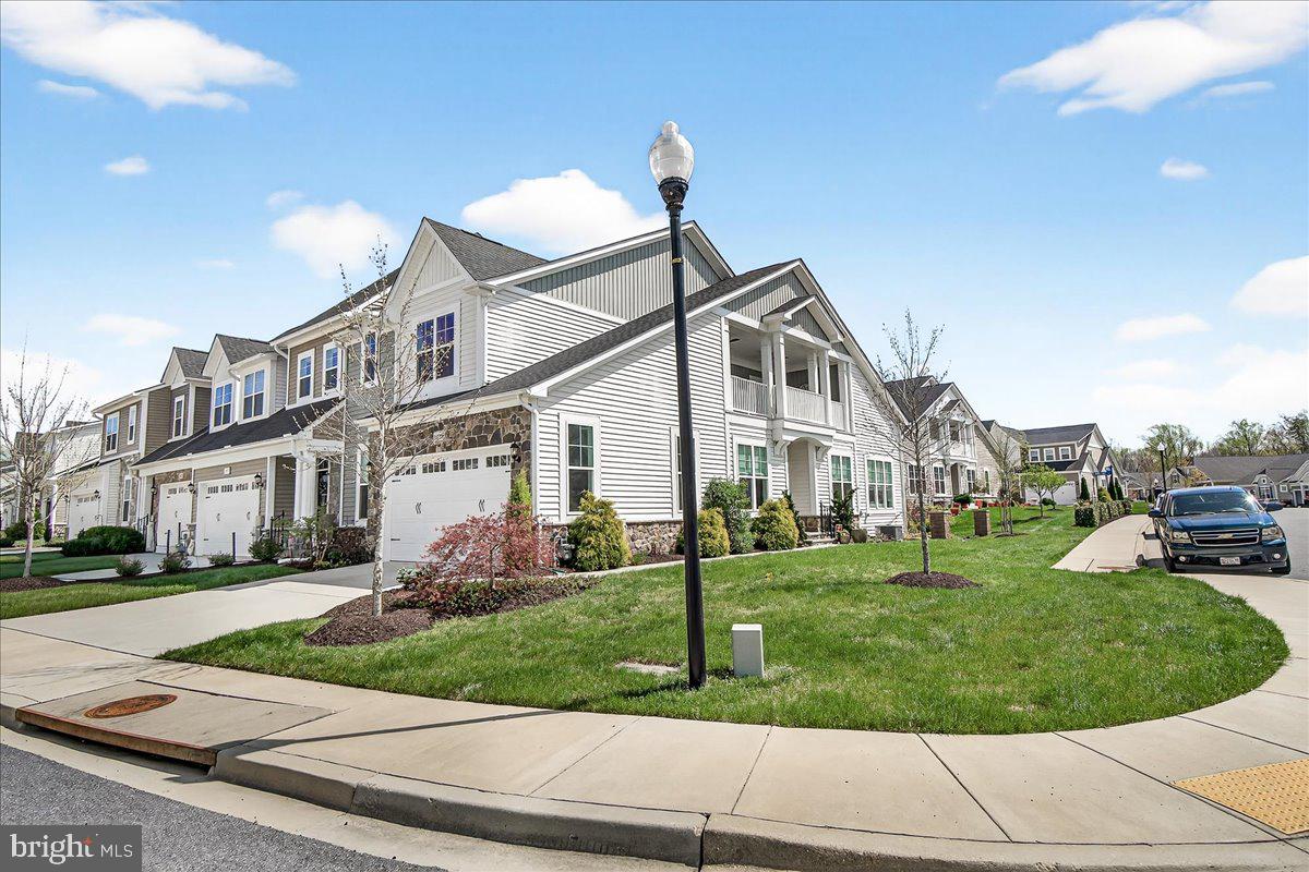 TWO RIVERS - Residential