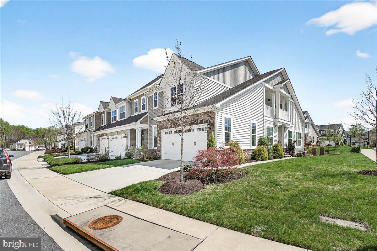 TWO RIVERS - Residential