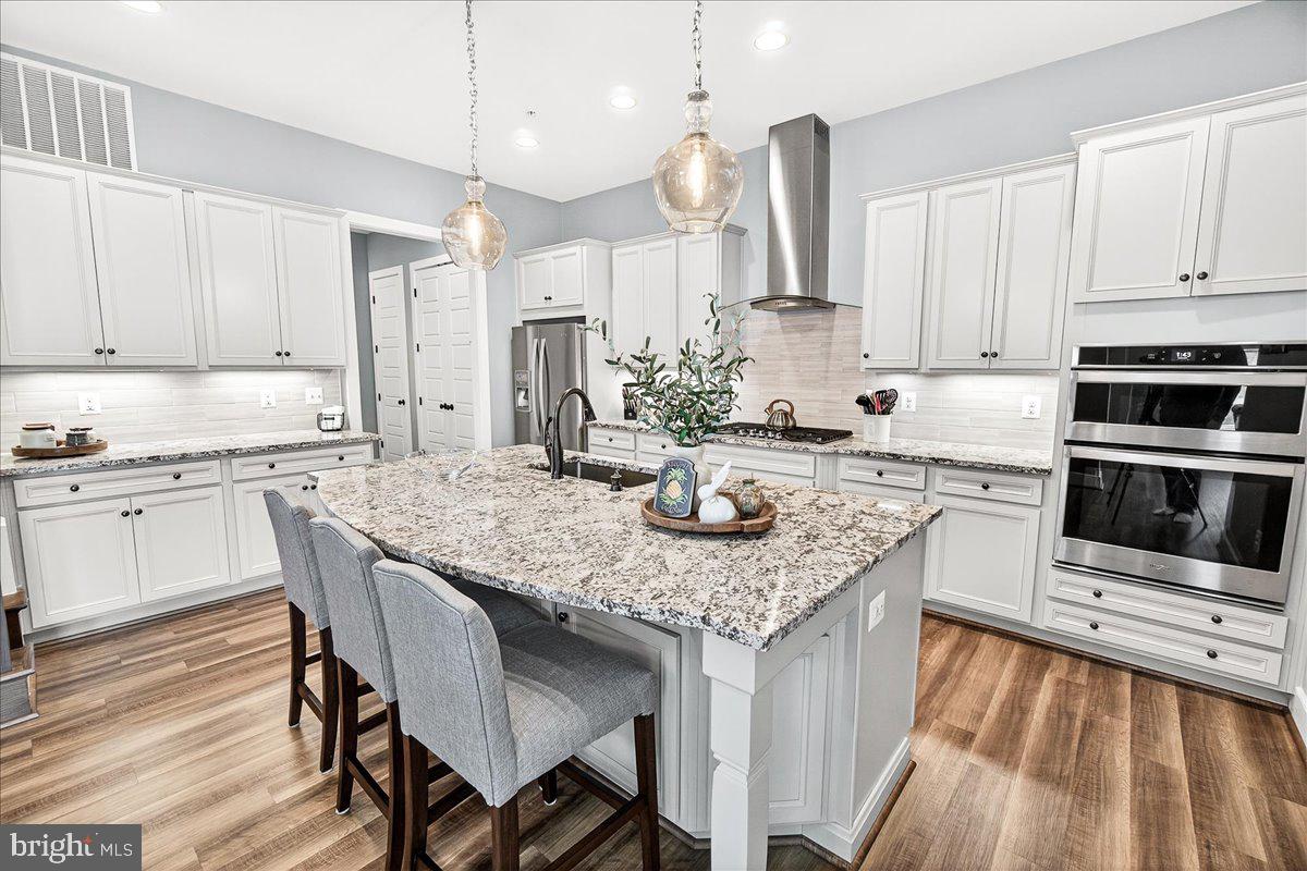 TWO RIVERS - Residential