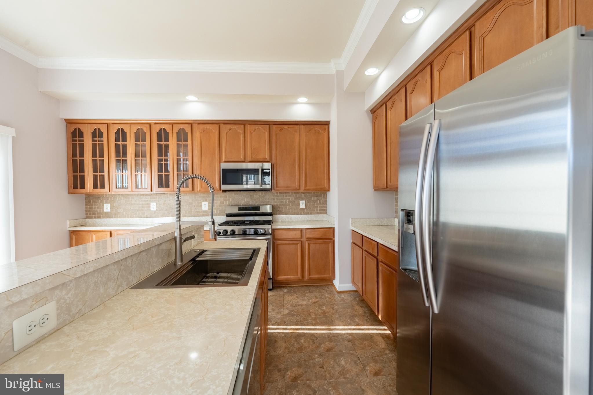 PORT POTOMAC - Residential Lease