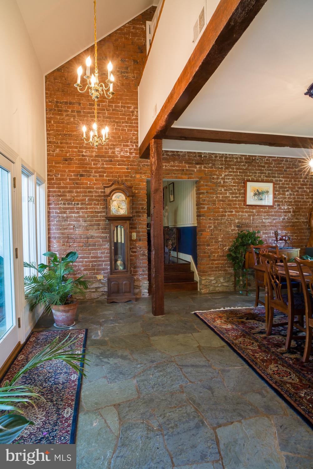 LINCOLN - Residential