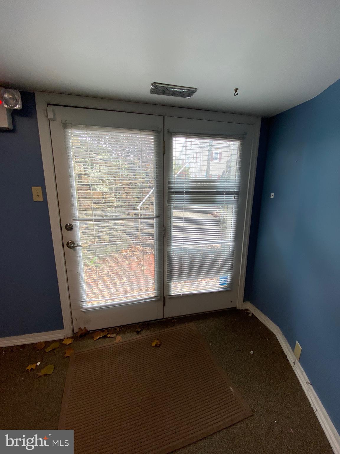 NONE AVAILABLE - Commercial Lease