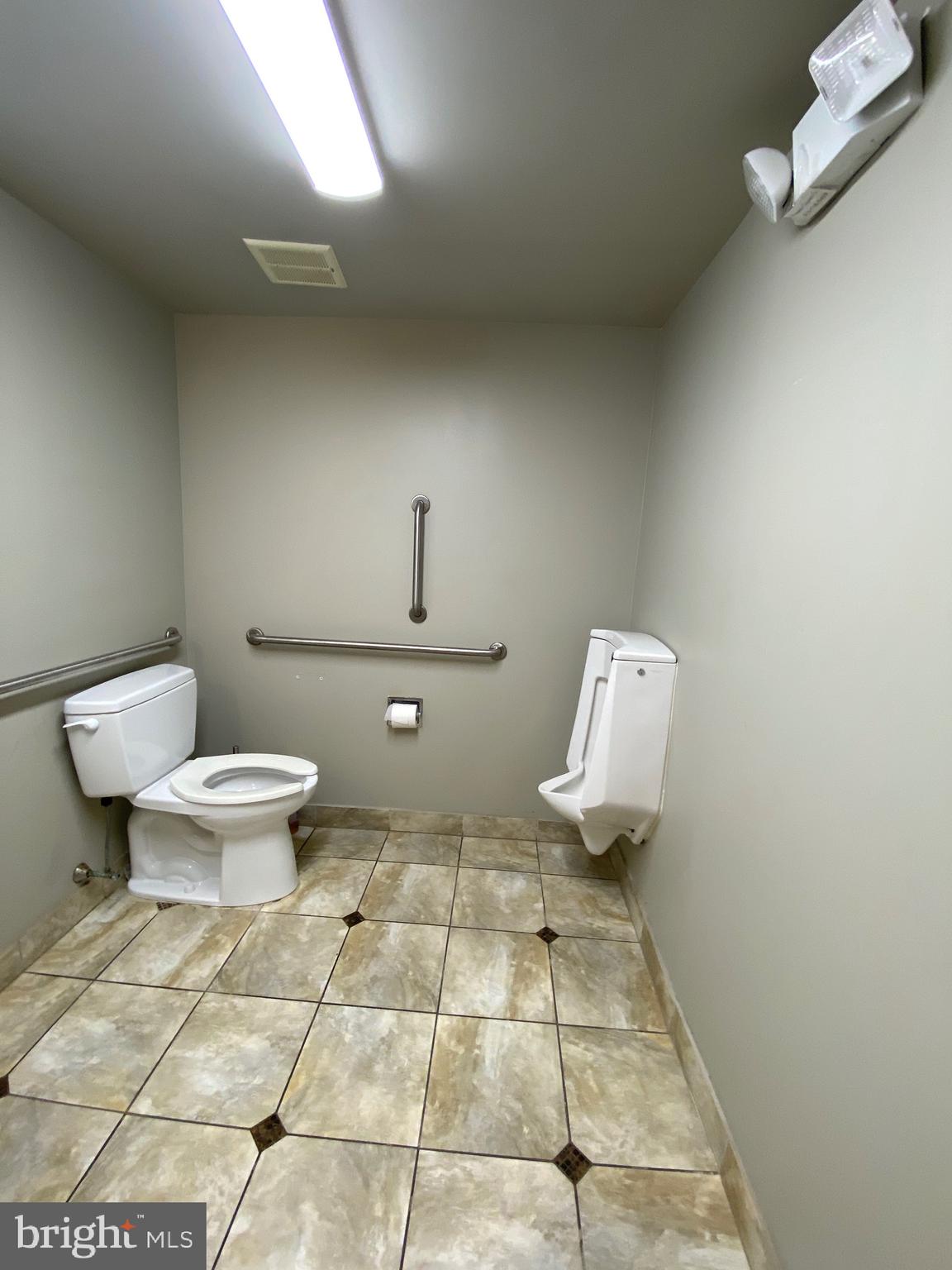 NONE AVAILABLE - Commercial Lease