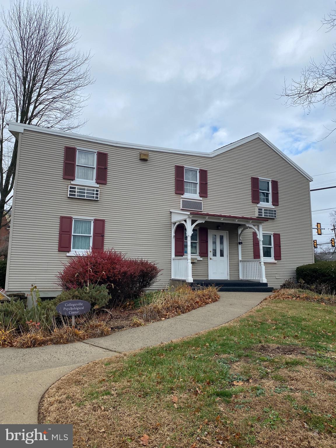 NONE AVAILABLE - Commercial Lease