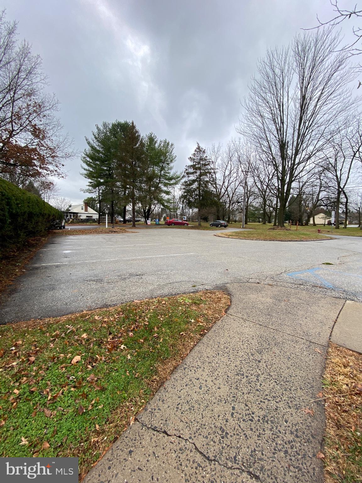 NONE AVAILABLE - Commercial Lease