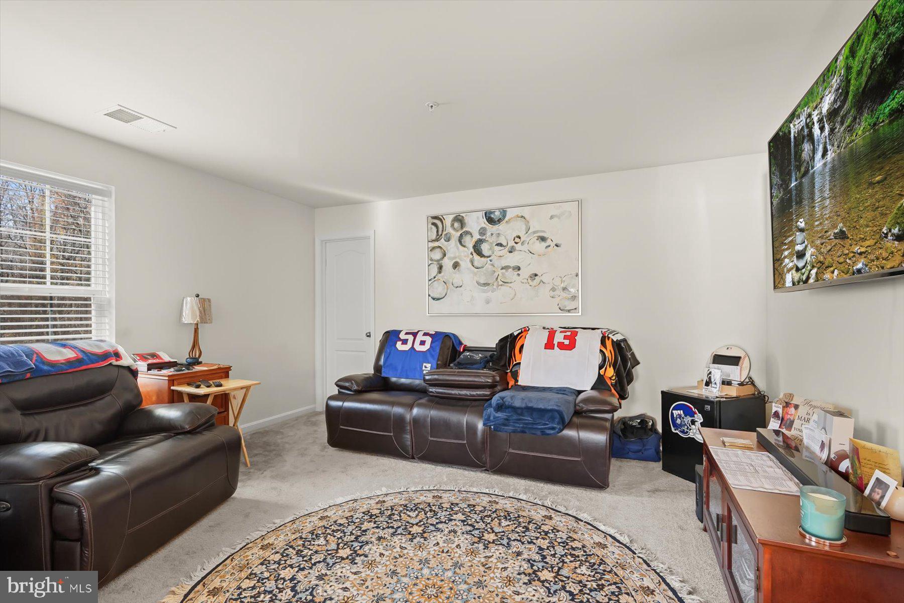 ST JAMES-PLAT 1> - Residential