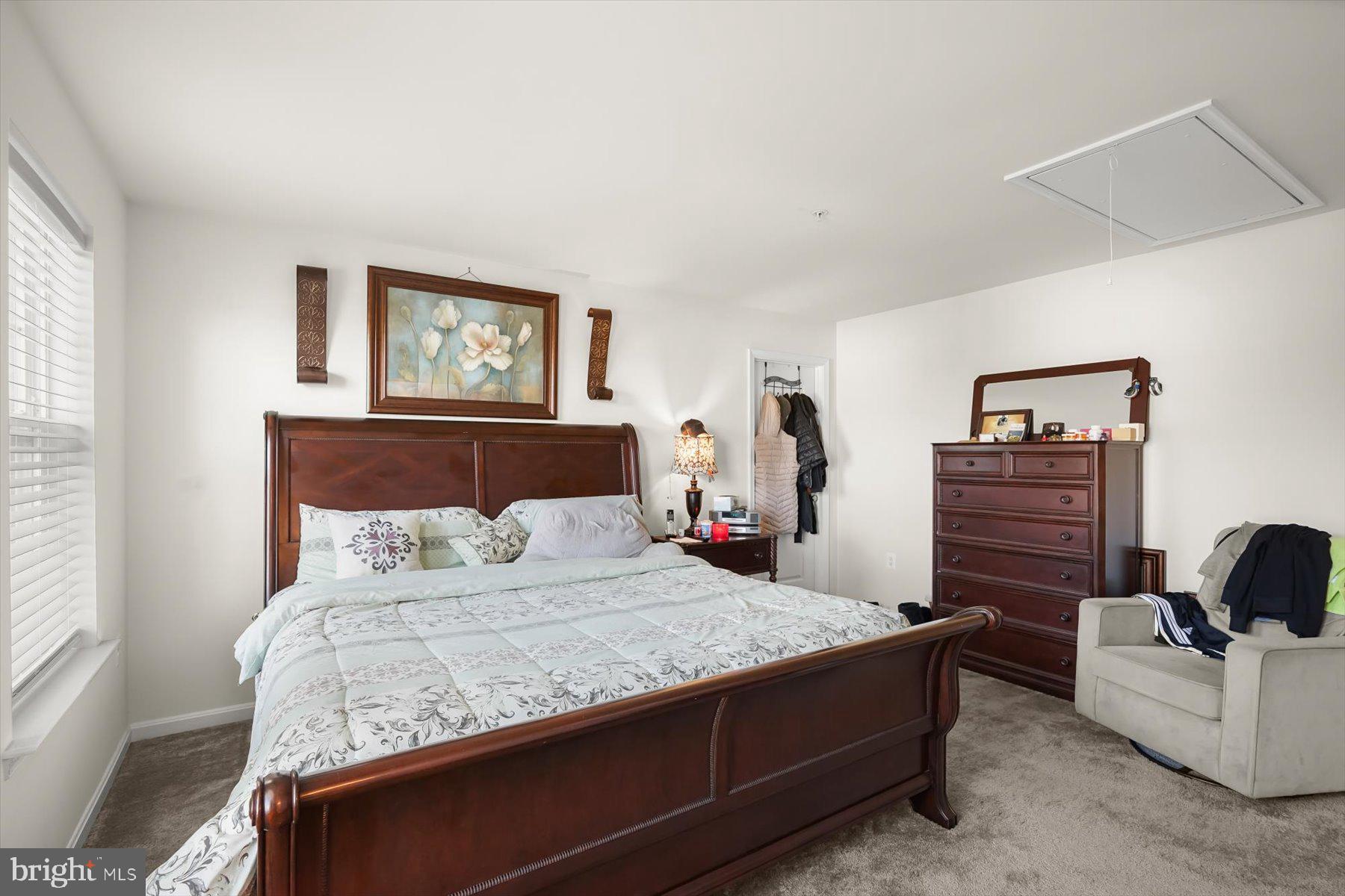 ST JAMES-PLAT 1> - Residential