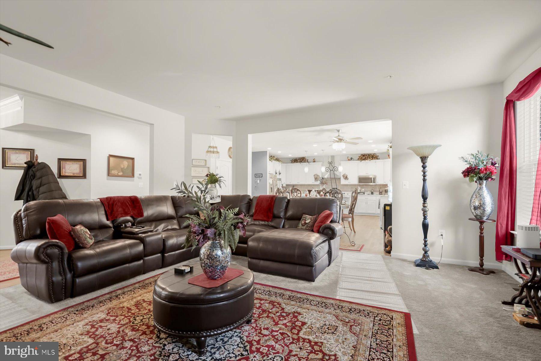 ST JAMES-PLAT 1> - Residential