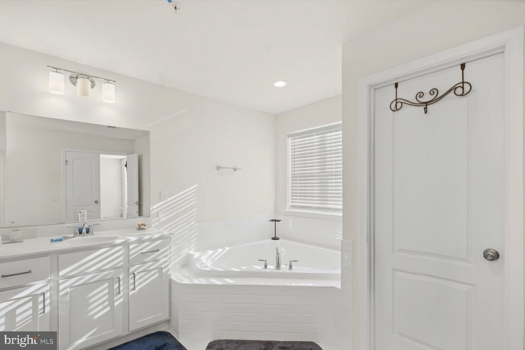 ST JAMES-PLAT 1> - Residential